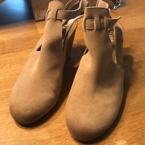 Latigo Heeled Booties Size 7